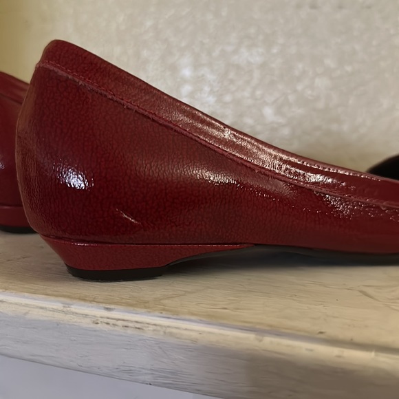 Mariana by golc Red patent pointed flats 7 - Picture 6 of 10
